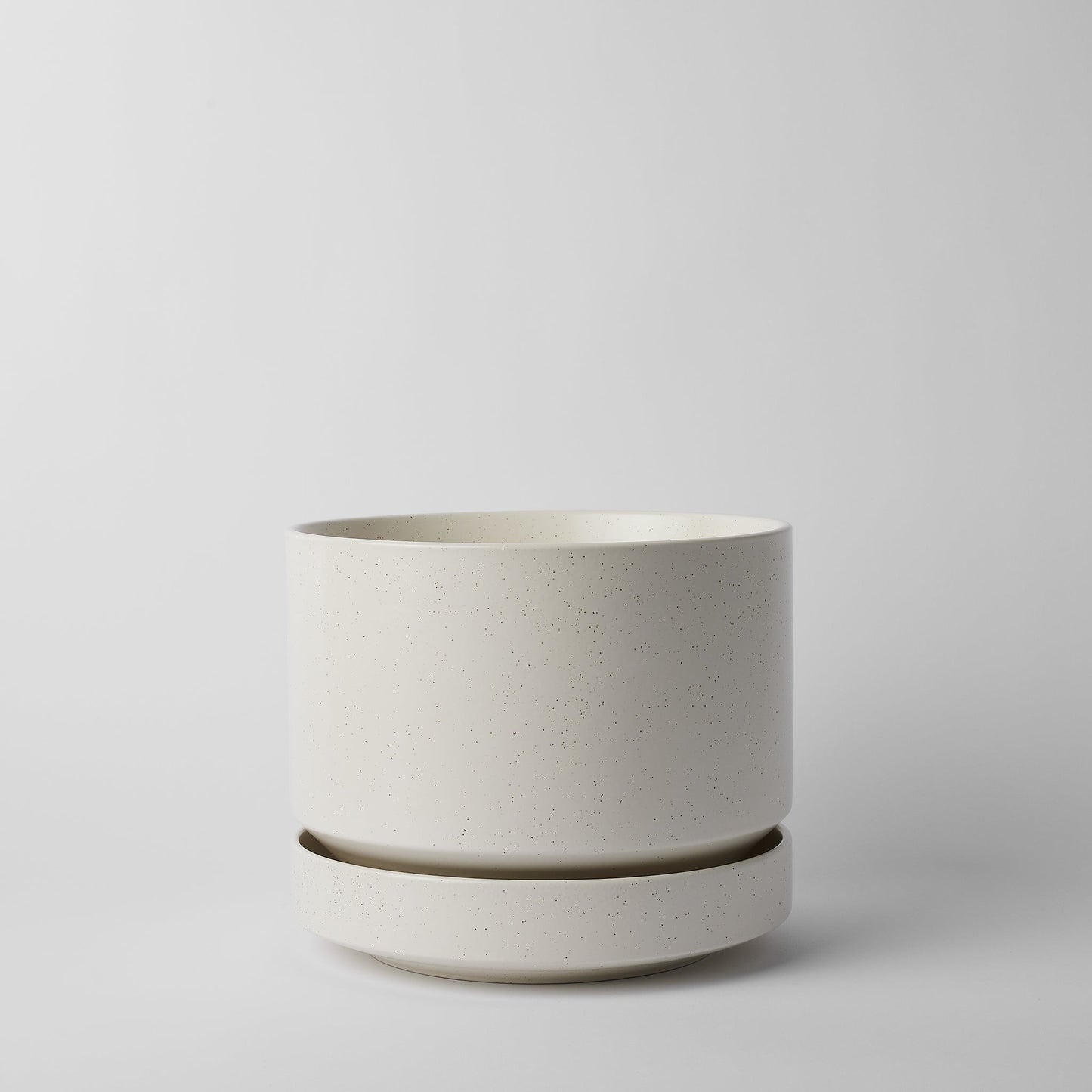 Round Two Planter